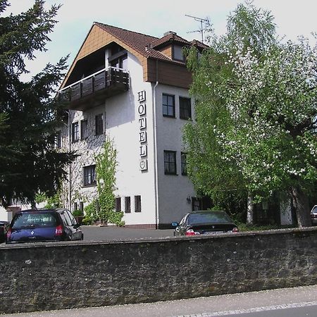 Hotel Pfaffenhof Lich Exterior photo